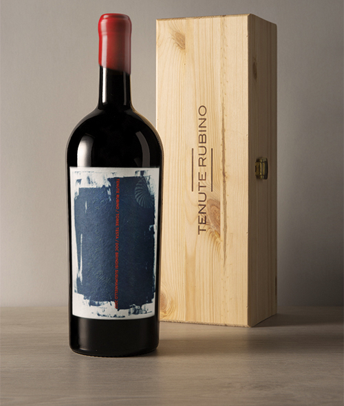 Magnum Torre Testa in wooden box | Tenute Rubino | Vini del Salento 